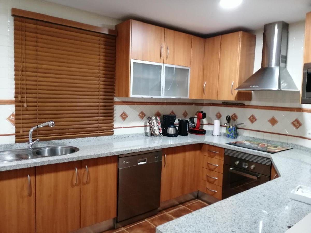 Center Paseo Beach Apartment: Renovated with Double Garage Almunecar Exterior photo
