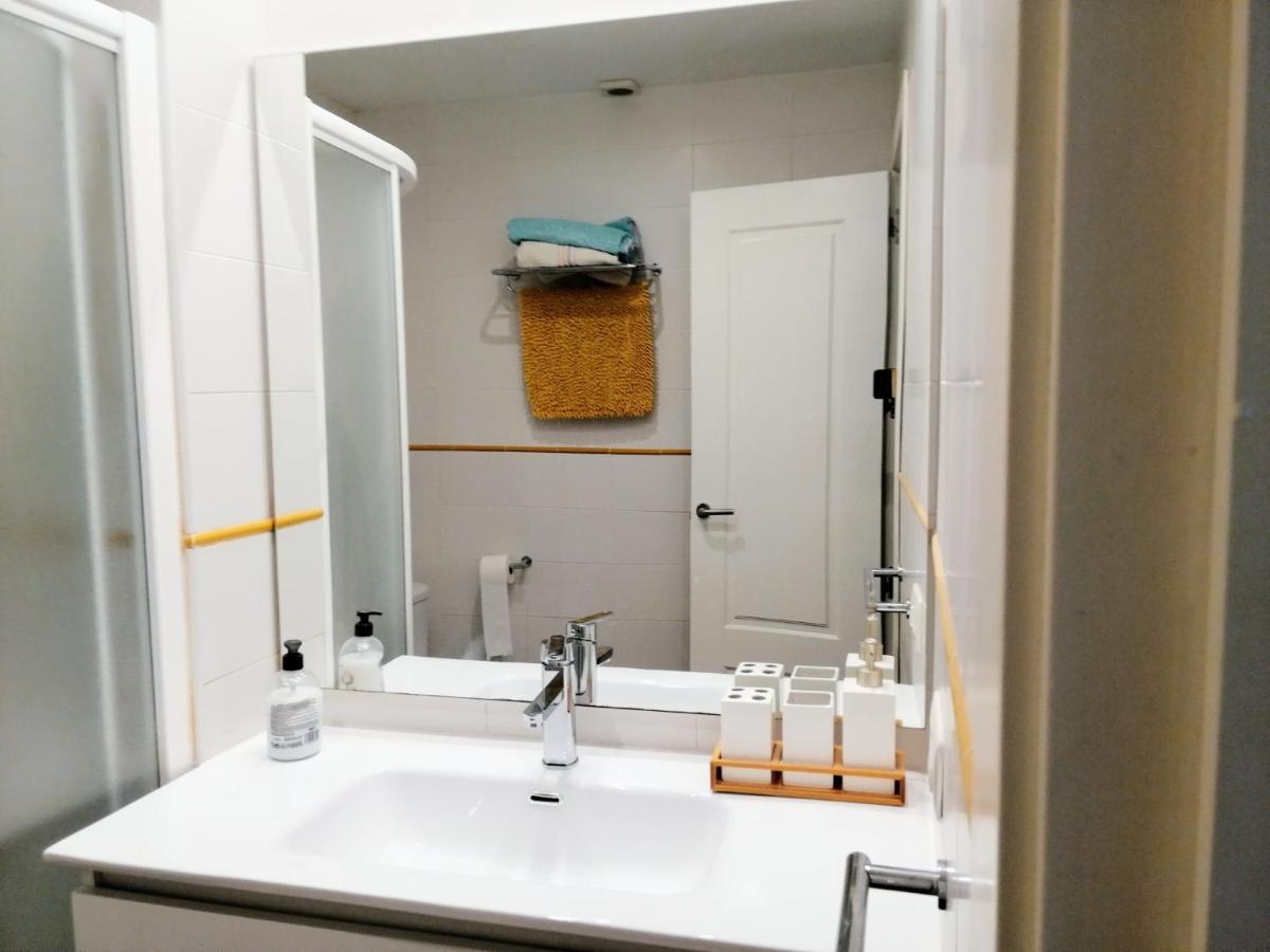 Center Paseo Beach Apartment: Renovated with Double Garage Almunecar Exterior photo