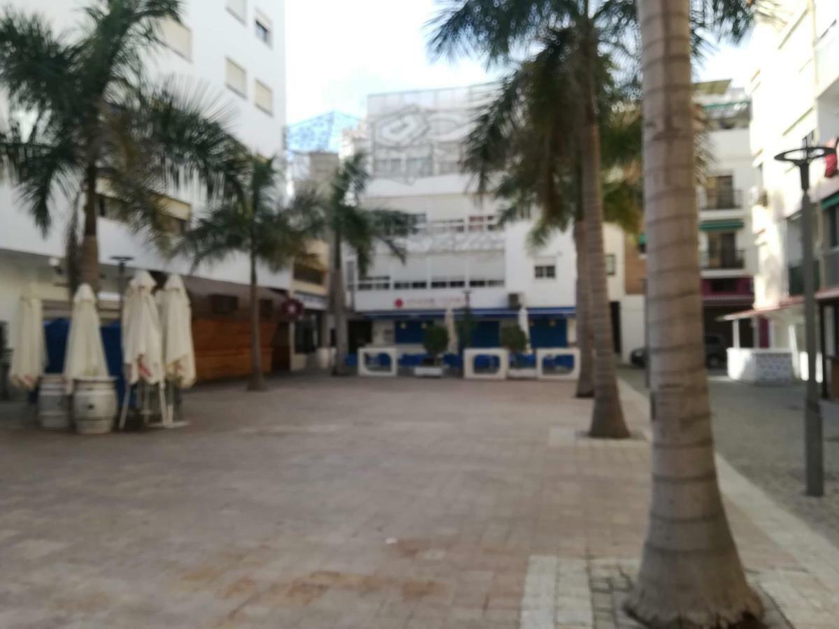 Center Paseo Beach Apartment: Renovated with Double Garage Almunecar Exterior photo